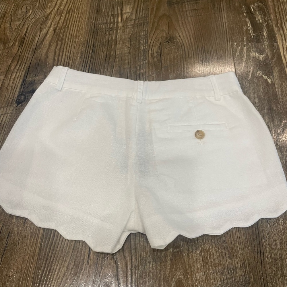 NWT Girls scalloped shorts by Bowen Brown‎ & Co Size 10 - Picture 3 of 3